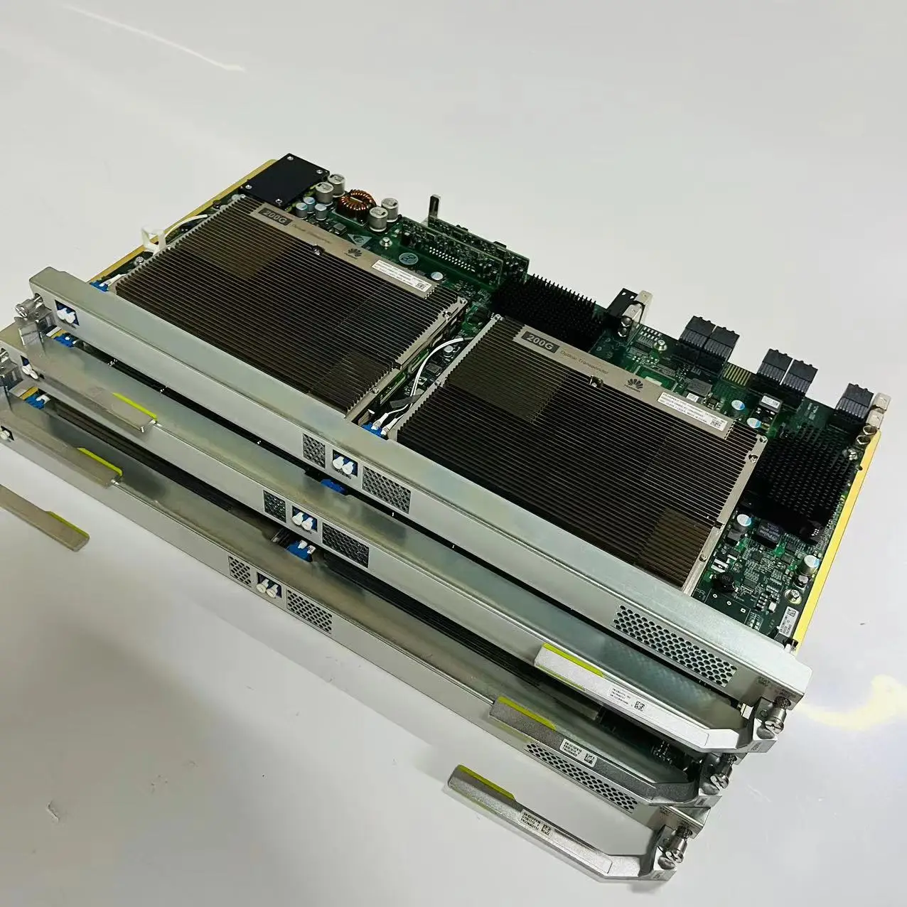Optixosn9800U32 TNU1N402P Programmable Line Service Processing Board with 2*100G/200G or 1*400G for IP Network-boxintelecom