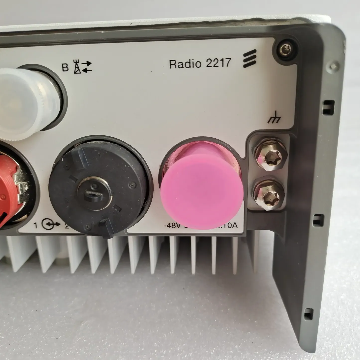 RRU Radio Unit KRC 161 549/1 Radio2217 B20 4G Wi-Fi Muchen/OEM Brand 1 Year Warranty-boxintelecom