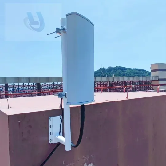 2G 3G 4G 5G full frequency dual polarization plate directional antenna Parking dock sector