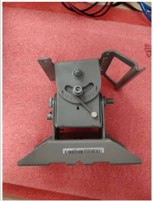 Wi-Fi Access Point Universal an Adjustable Mount for Outdoor Wireless AP AirEngine 6760R-5