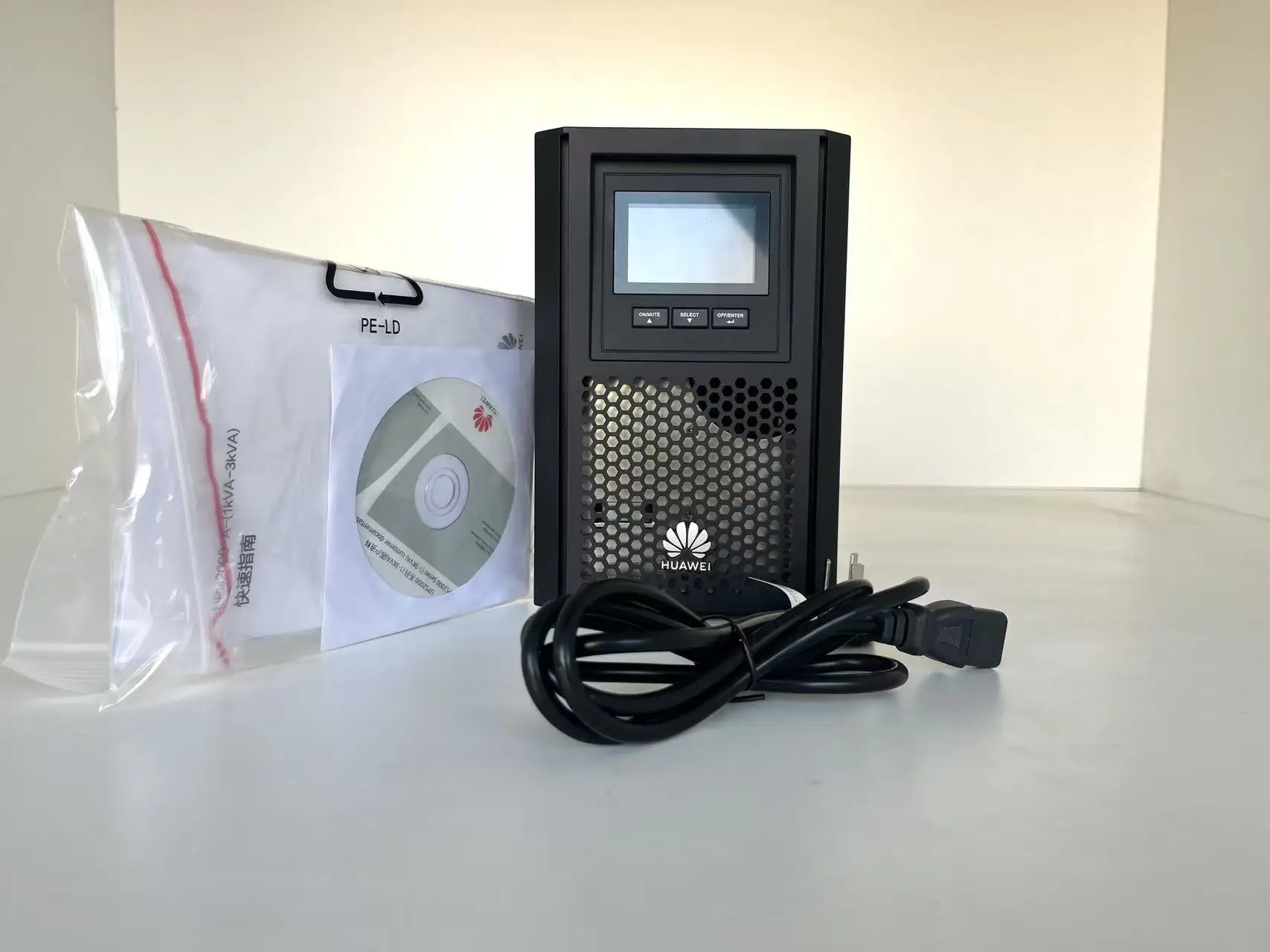 Best Price UPS2000-A-1KTTS 1KVA Tower Standalone Single-phase UPS 5