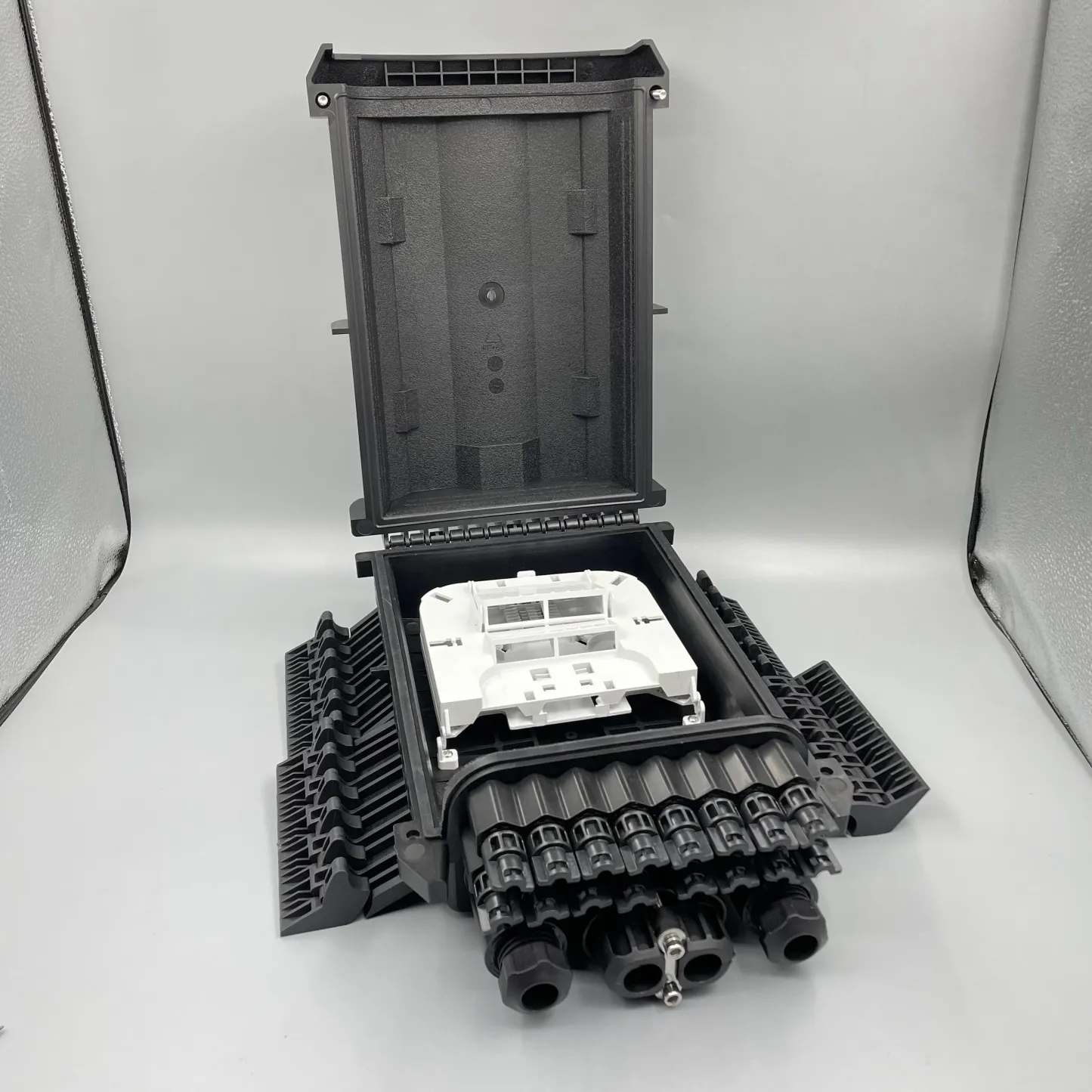 China factory price FTTH fiber optic outdoor 16 core terminal box fiber optic ftth distrib