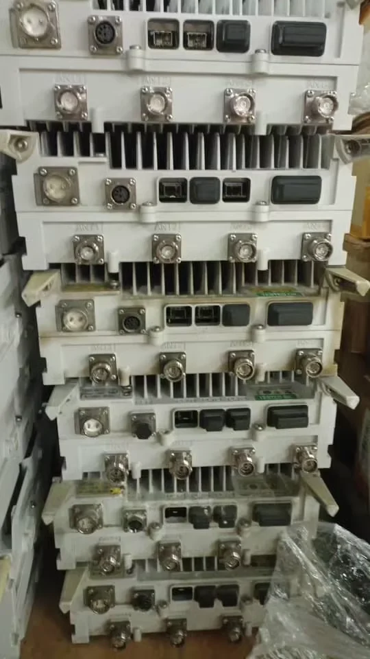 AZNA 473914A 102 AIRSCALE RRH 4T4R B4 4x40W 4X4 MIMO RF Remote Unit (RRU) 2300-2400MHz 4G 100MHz IBW PART of BTS-boxintelecom