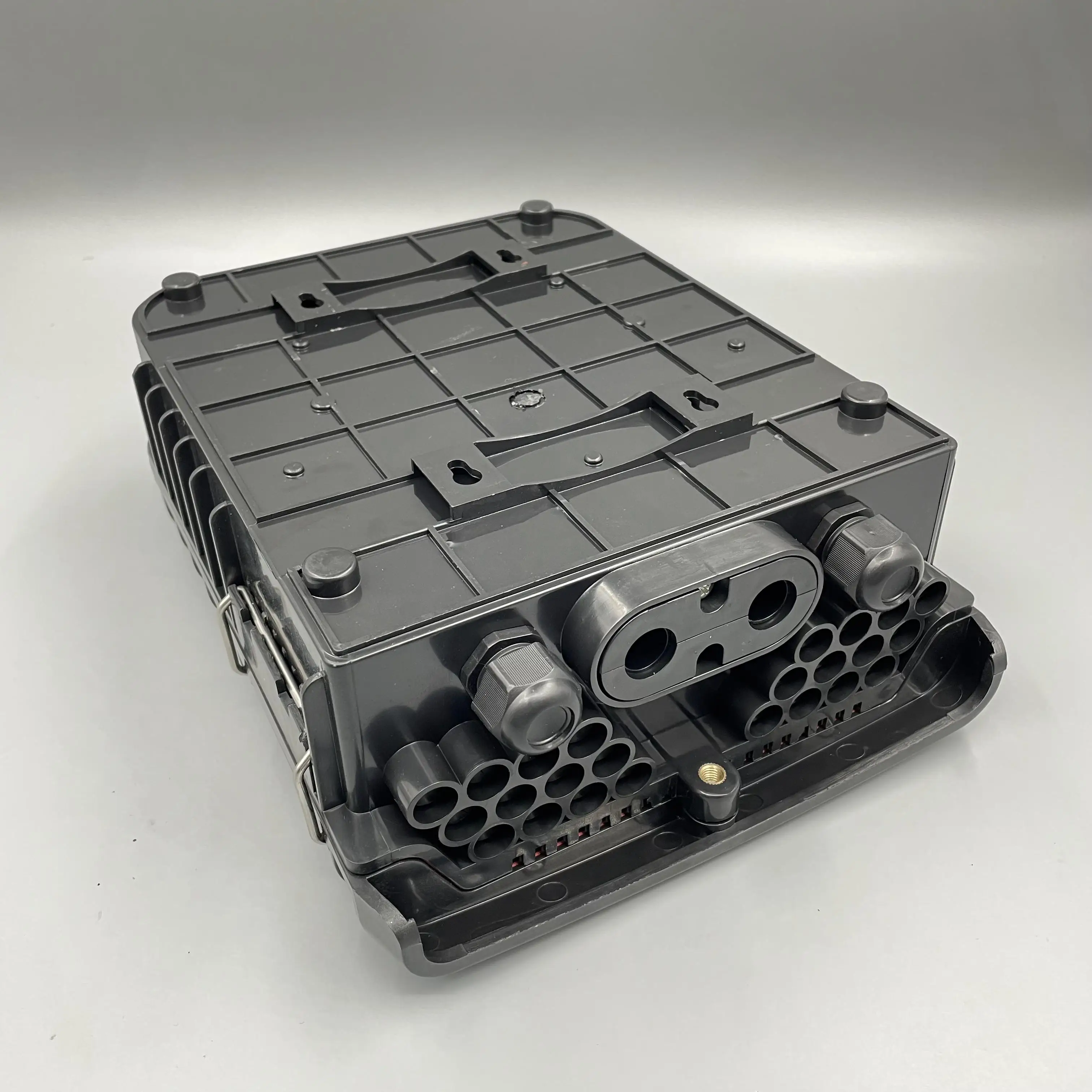 Hot Selling FTTH Fiber Optic Outdoor IP65 Waterproof 24-Core Distribution Box CE Certified