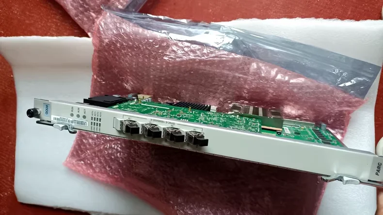 HW Core Center Network 03054105 GOUd WP1D000GOU02 WP11GOUd IP Interface Unit 4 GE, Optical