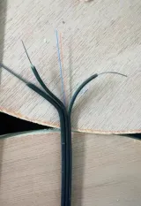 Indoor Outdoor 1/2/4/8/12 Core G657A2 FTTH Fiber Optic Drop Cable LSZH