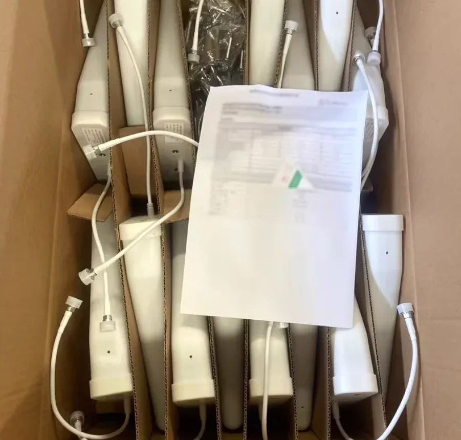 High Gain Log Periodic Antenna LPDA 800-2700MHz Outdoor Directional Antenna for 4G 5G LTE 