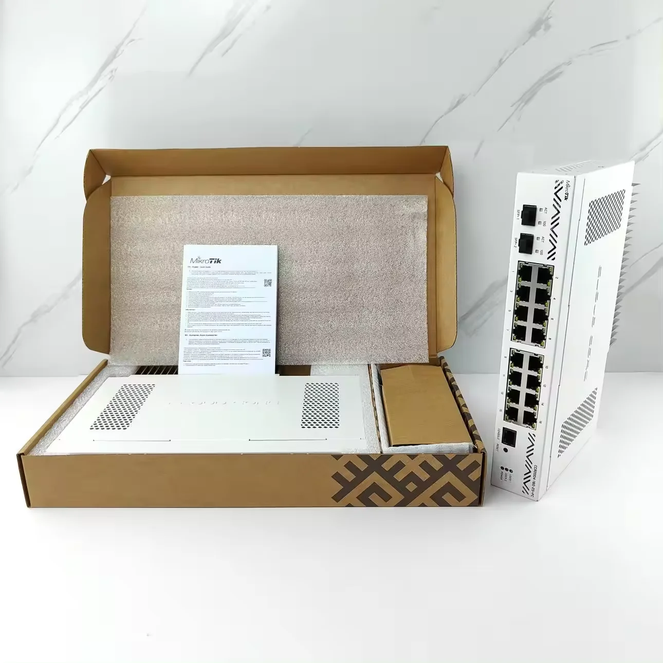 M IkroTik CSS610-8P-2S+IN 8xGb 2xSFP+ PoE Cloud Smart Switch-boxintelecom