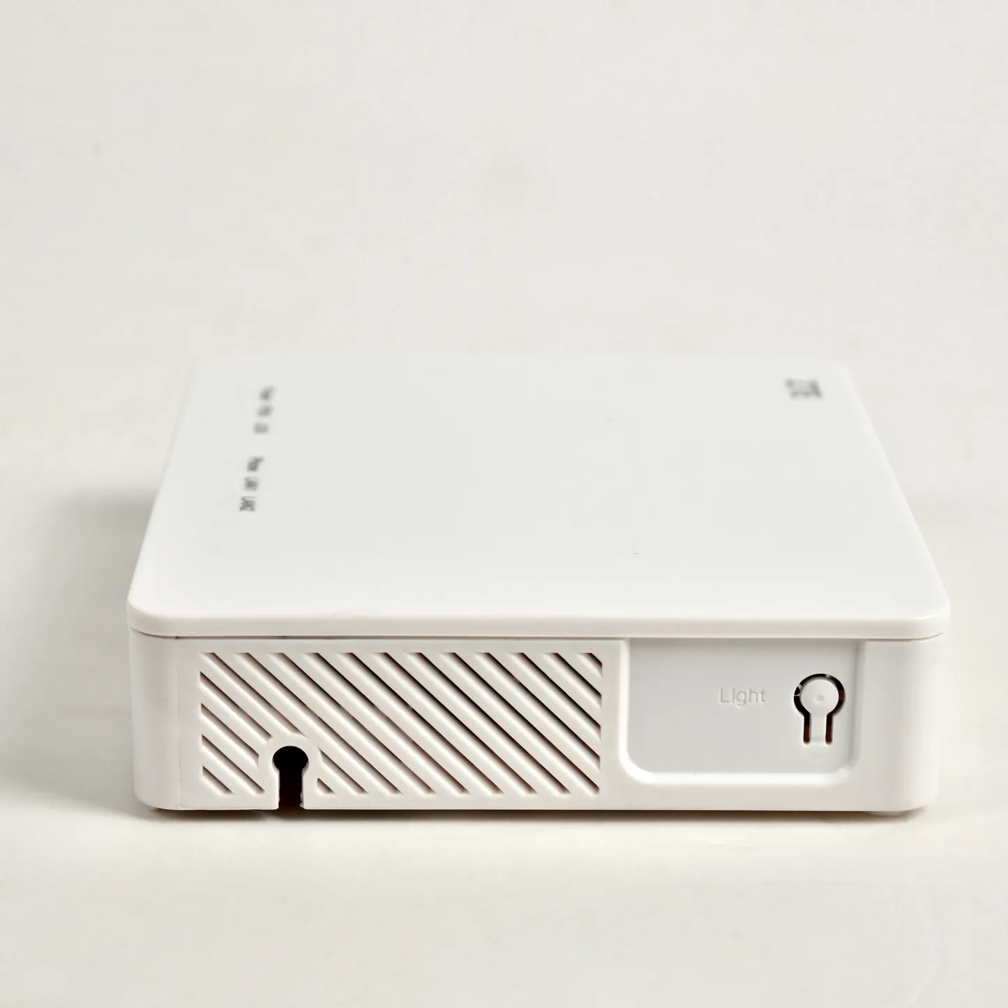 Factory Direct Sales Epon Onu ZTE F412 V5.0 2FE+VOIP Optical Fiber Network Router-boxintelecom