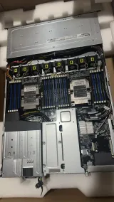 RS700A-E9-RS12 2.5 Inch 12-bay 1U Machine AS US Brand New 3647 Pins 20C*2 6138*2 Intel Mot