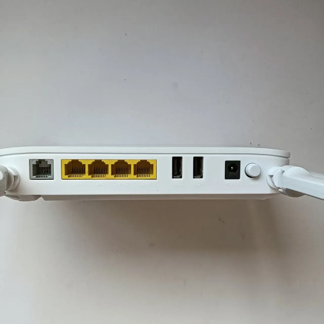 HG6145D1 GPON ONU Indoor Fiber Optic Equipment-boxintelecom
