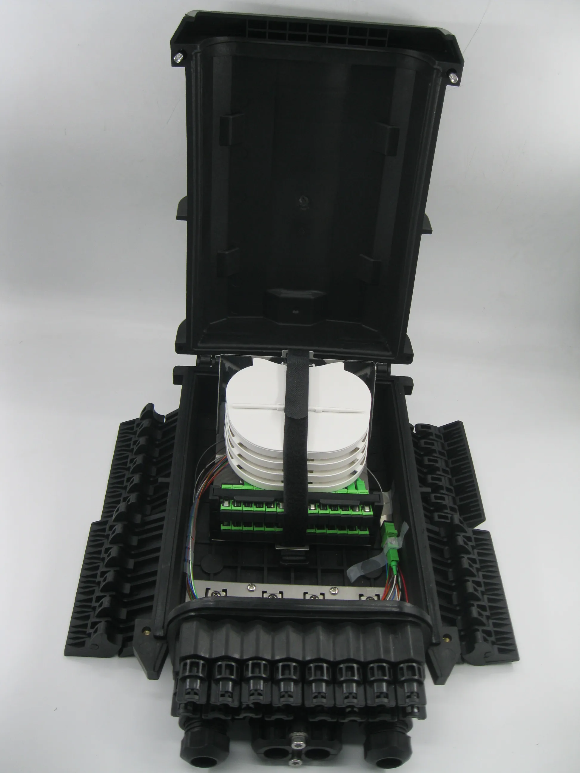 FTTX Outdoor waterproof IP68 (8/12/24/48/96) core distributor splicer closure fiber optic 