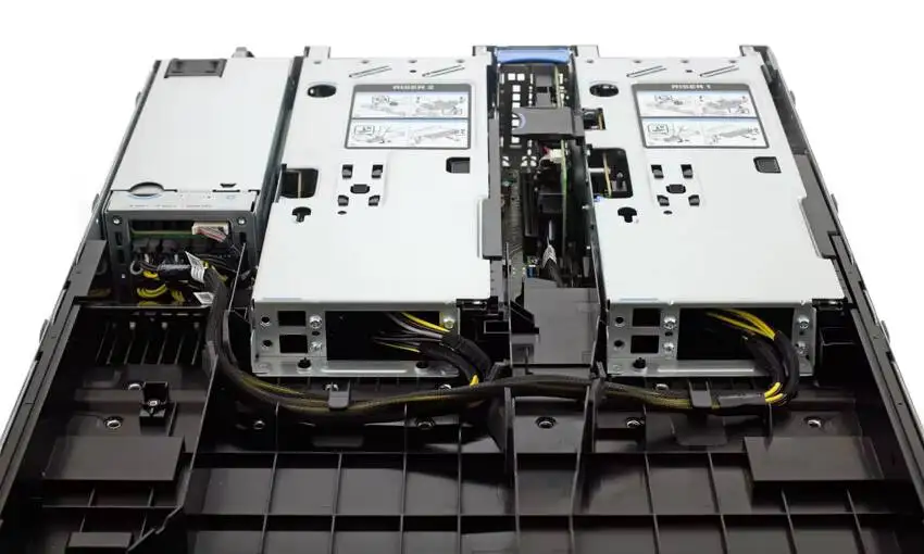 Dell Original Full New PowerEdge R840 Rack Network Computes 4 CPU Data Center RACK Server 4