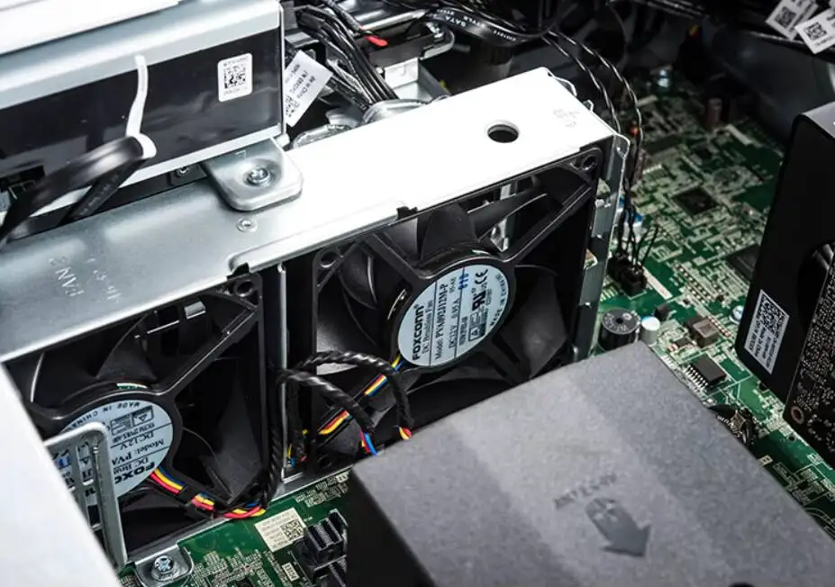 Practical Dell Precision Workstation T5820 with Xeon Processor 8