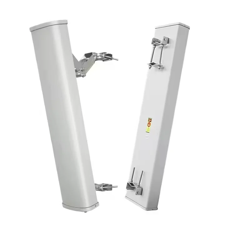 High Gain Base Station Antenna 2  Pol 1710~2170MHz 65°19.5dBi 2°~8° Integrated RCU Antenna