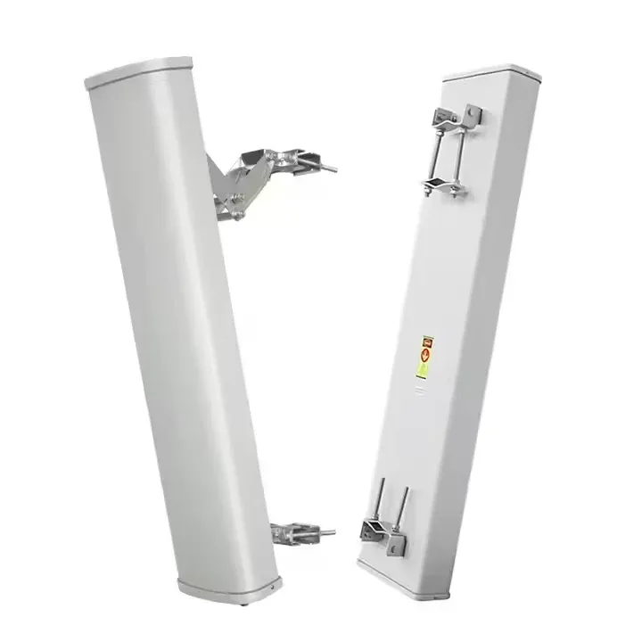 High Gain Base Station Antenna 2  Pol 1710~2170MHz 65°19.5dBi 2°~8° Integrated RCU Antenna