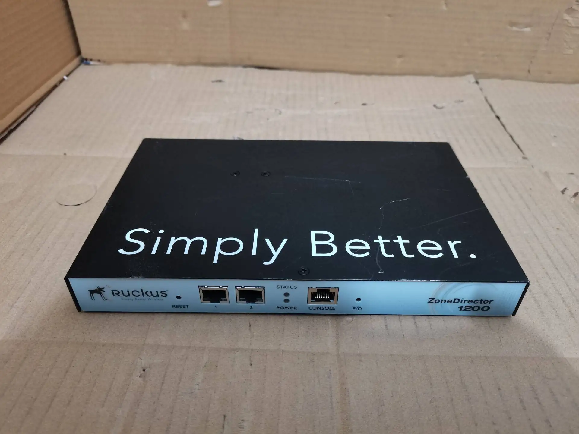 New 901-1205-CN00 Ruckus ZoneDirector 1200 Series Wireless AP Controller 901-1205-CN00-boxintelecom