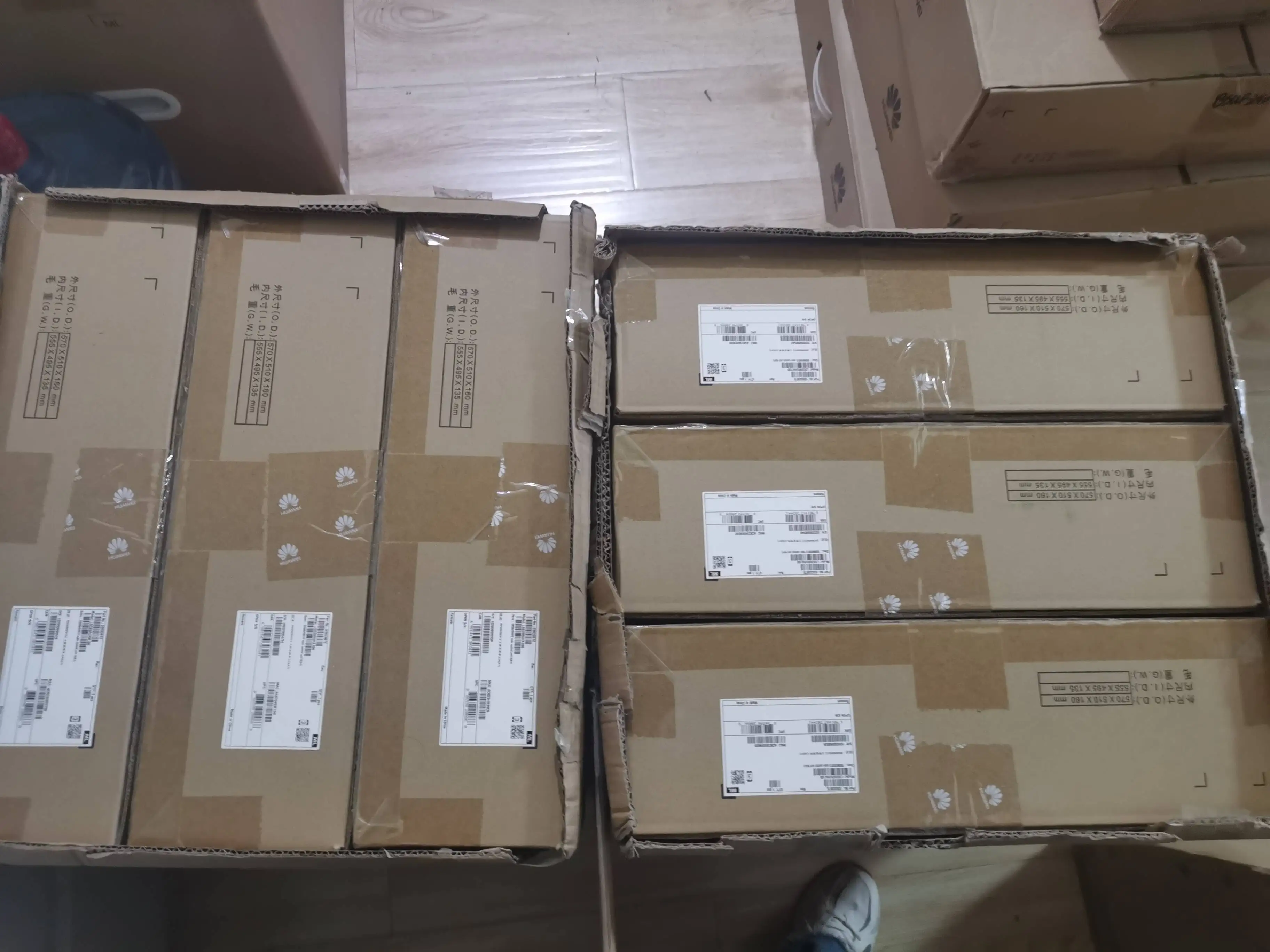 03032RNP HW NE40E-M2K CR5D0E5XMF90 2x50GE-QSFP28 2-Port 50GBase/1-Port 100GBase-QSFP28 Physical Interface CardPIC 4