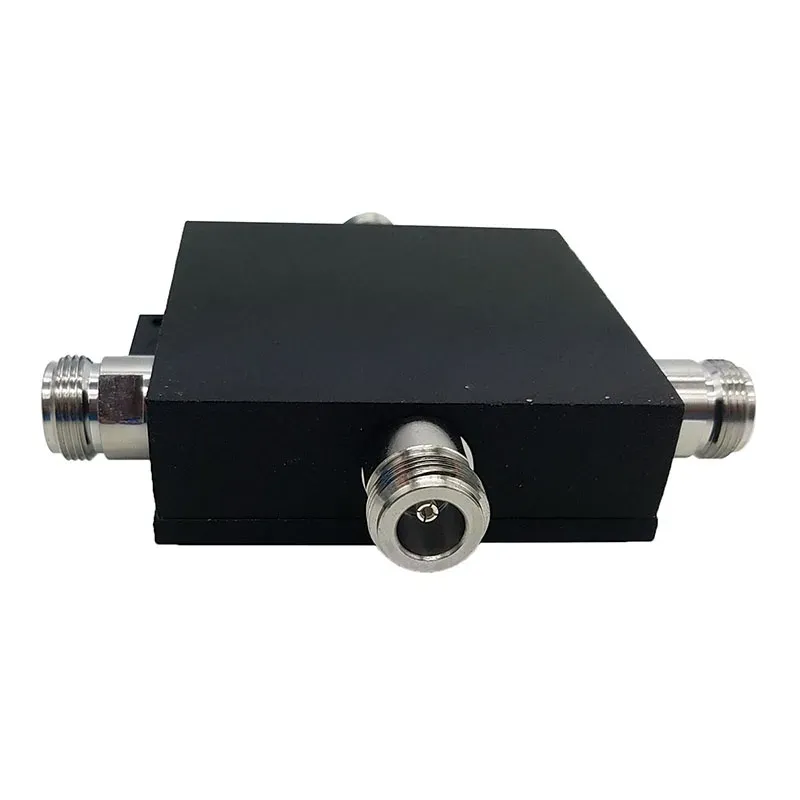 Hot Sale Telecom Parts 50W Low VSWR High Isolation 670-2700MHz 3way Micro Power Splitter f