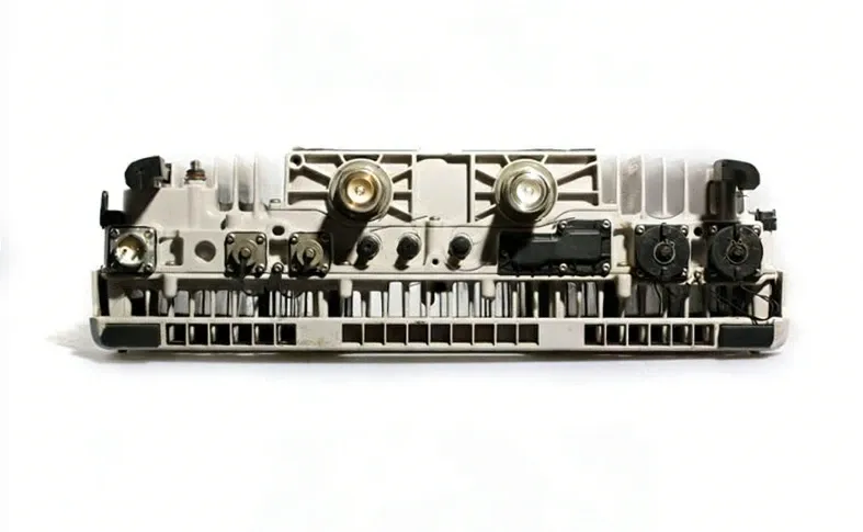 Eric-sson RRUS 11 B20 KRC 118 91/2 Remote Radio Unit (RRU) for RBS6601