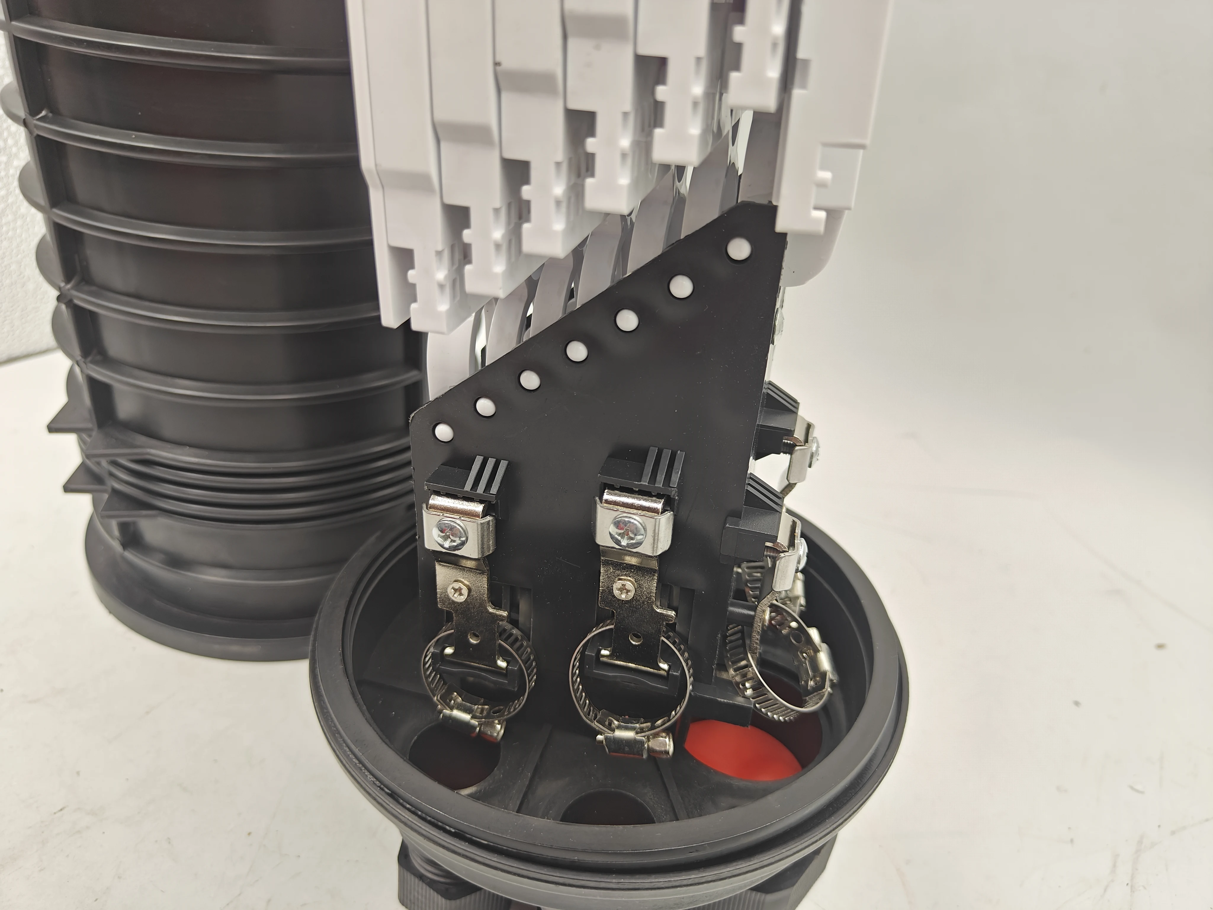 APT -108M-b  96cores  144 Cores2in 4 Out  Fiber Optical Splice Closure Joint Box-boxintelecom