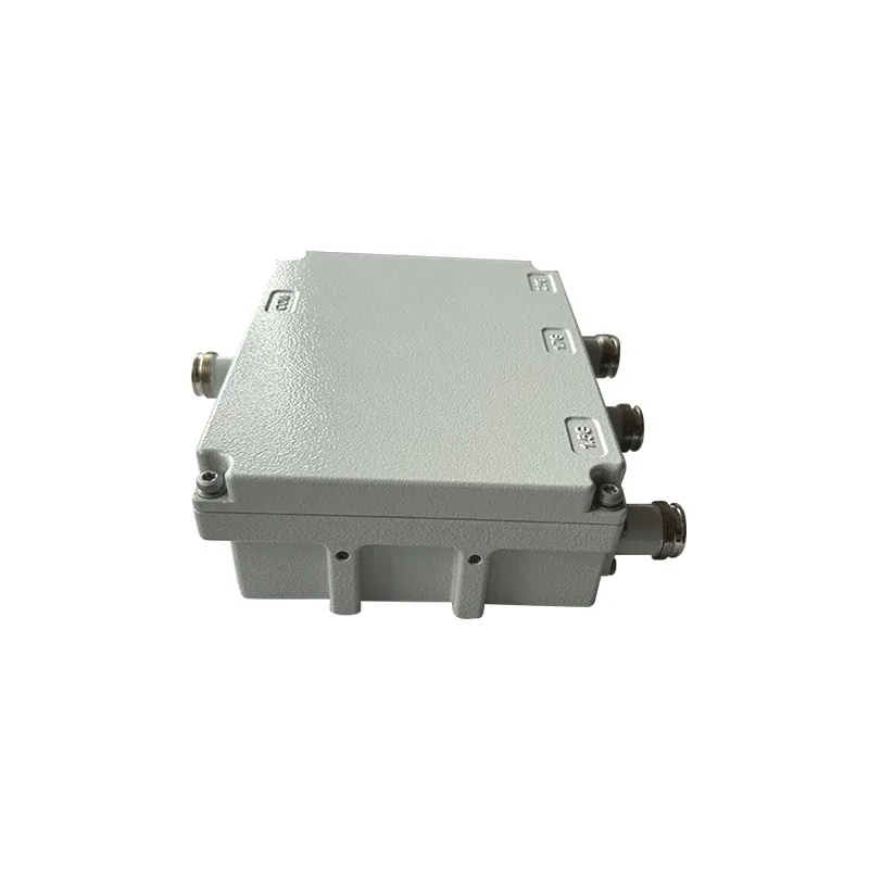 Manufacturer Supple UHF 1500/1800/2600MHz Combiner with 4.3-10F Connector