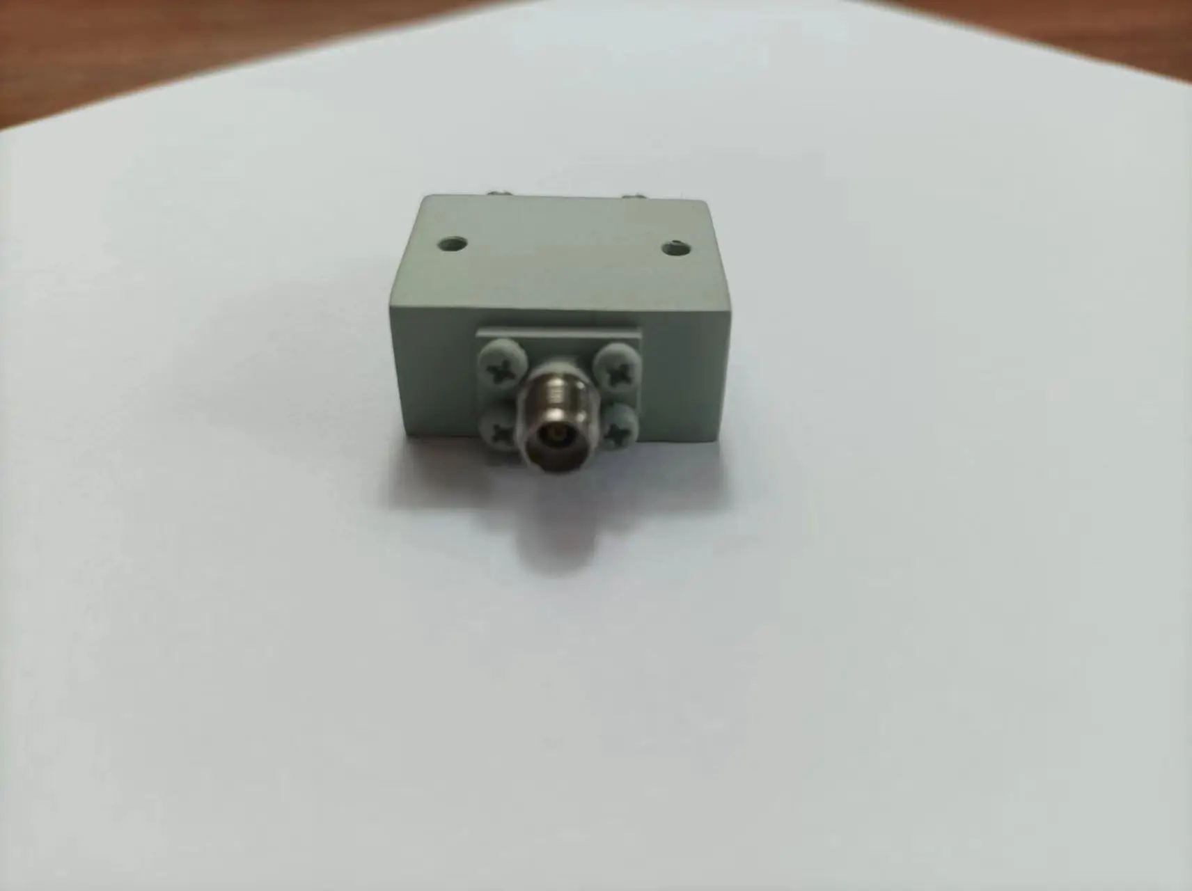 Hot Sale Telecom Parts High Frequency 200W 6-18GHz 2 Way Power Splitter Power Divider With