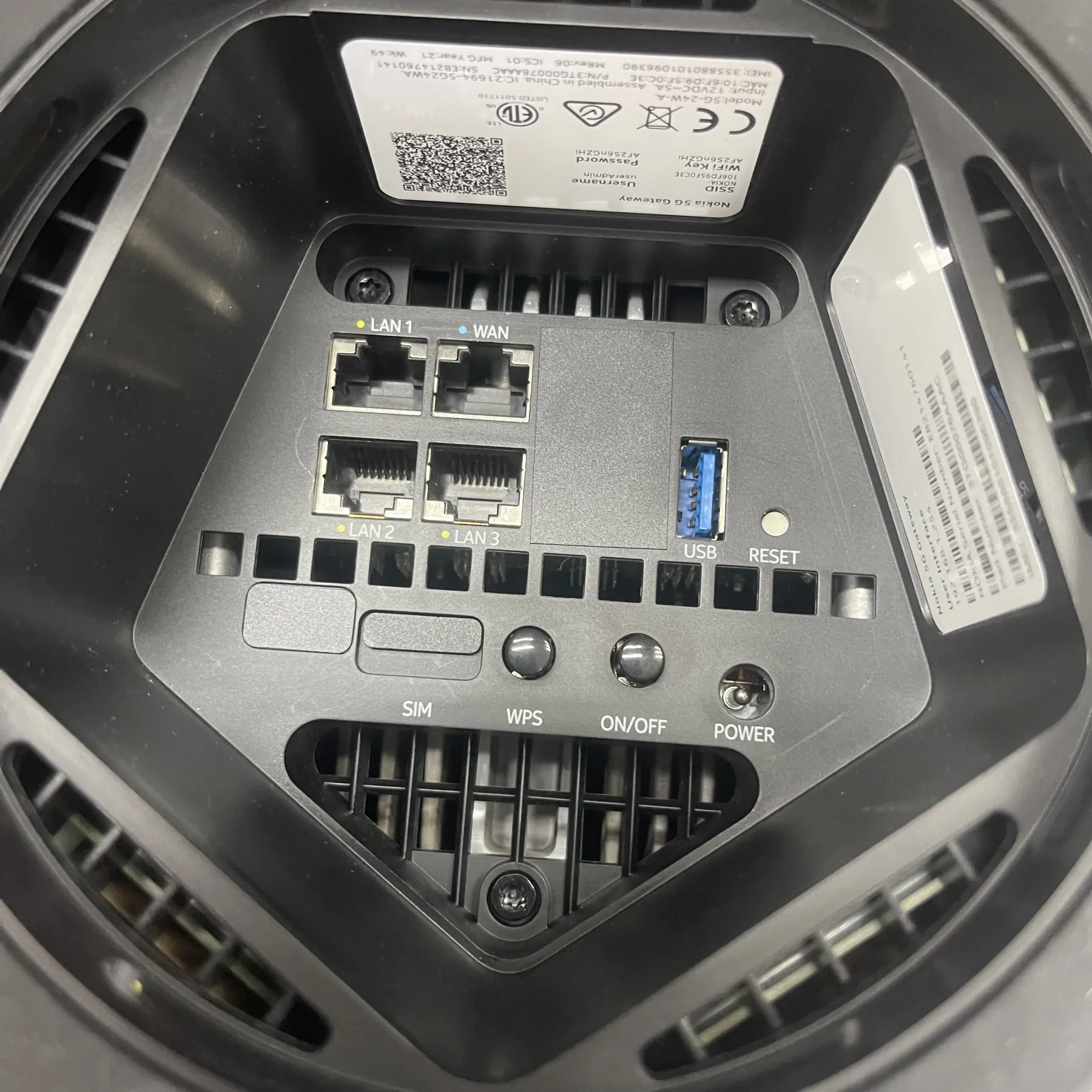 For NOKIA Router 5g with Sim Card Slot  with Sim RJ-45 GigE LAN Ports Multi-band Letops in
