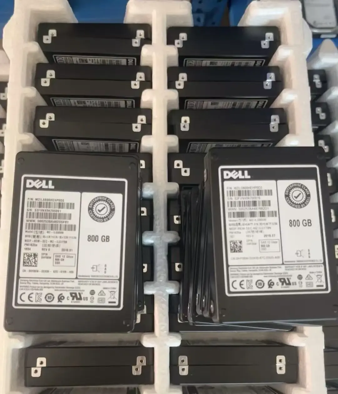 DELL PM1635a Sas 800GB 2.5-inch SAS 12Gpbs Health 95%-100% Used SSD