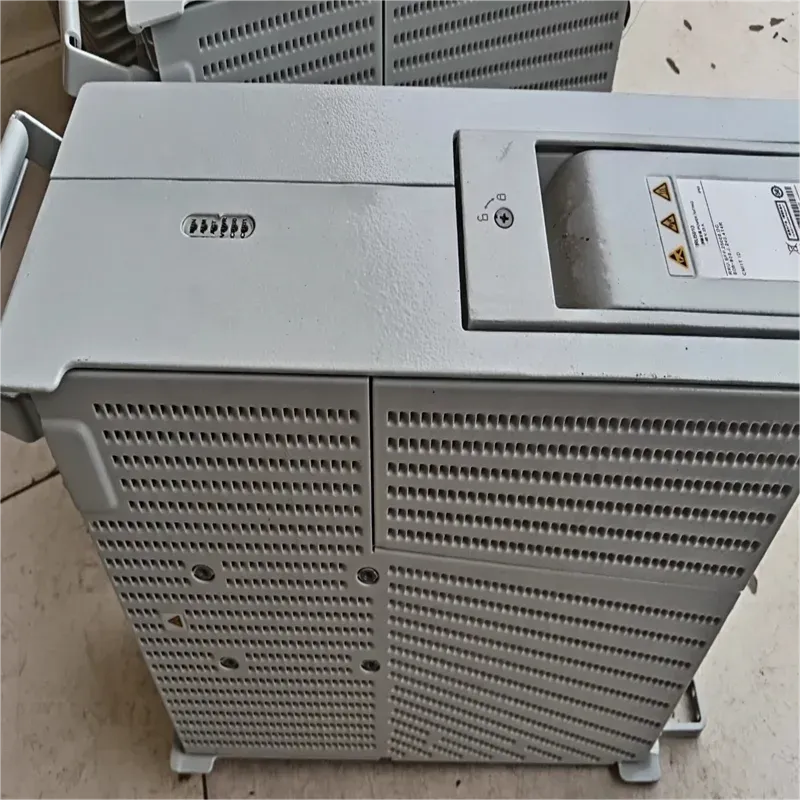 Wireless Communication Equipment Base Station RRU5910  02313TEE 900 EGSM Band 8/n8 880-915 925-960	4x60W 4T4R Remote RF Unit-boxintelecom