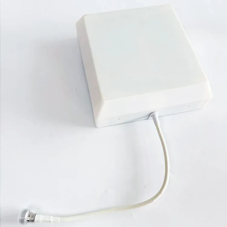Flat Panel Antenna Directional Antenna 700-3800 MHz Outdoor Long Range Signal Coverage Ant