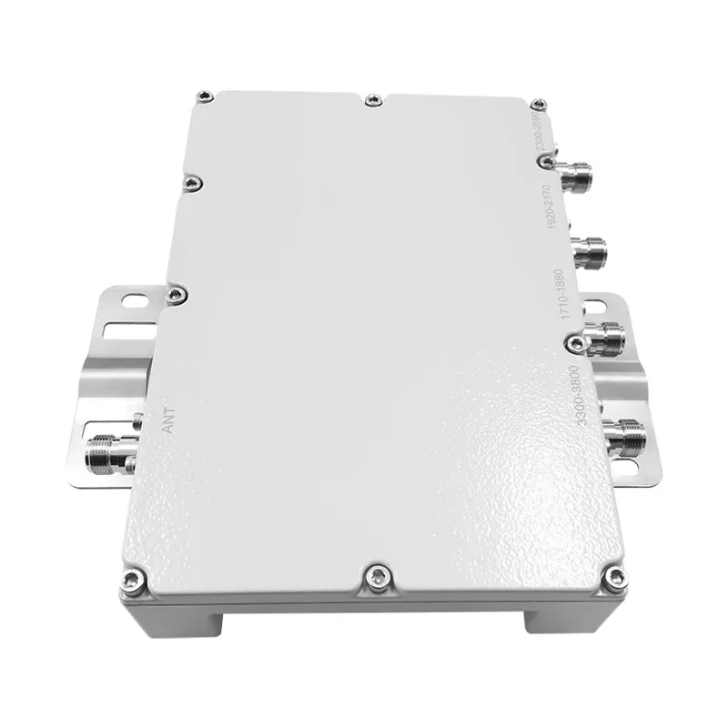 Low PIM Quadplexer 1710-1880MHz 1920-2170MHz 2500-2690MHz 3300-3800MHz Quad-band Combiner