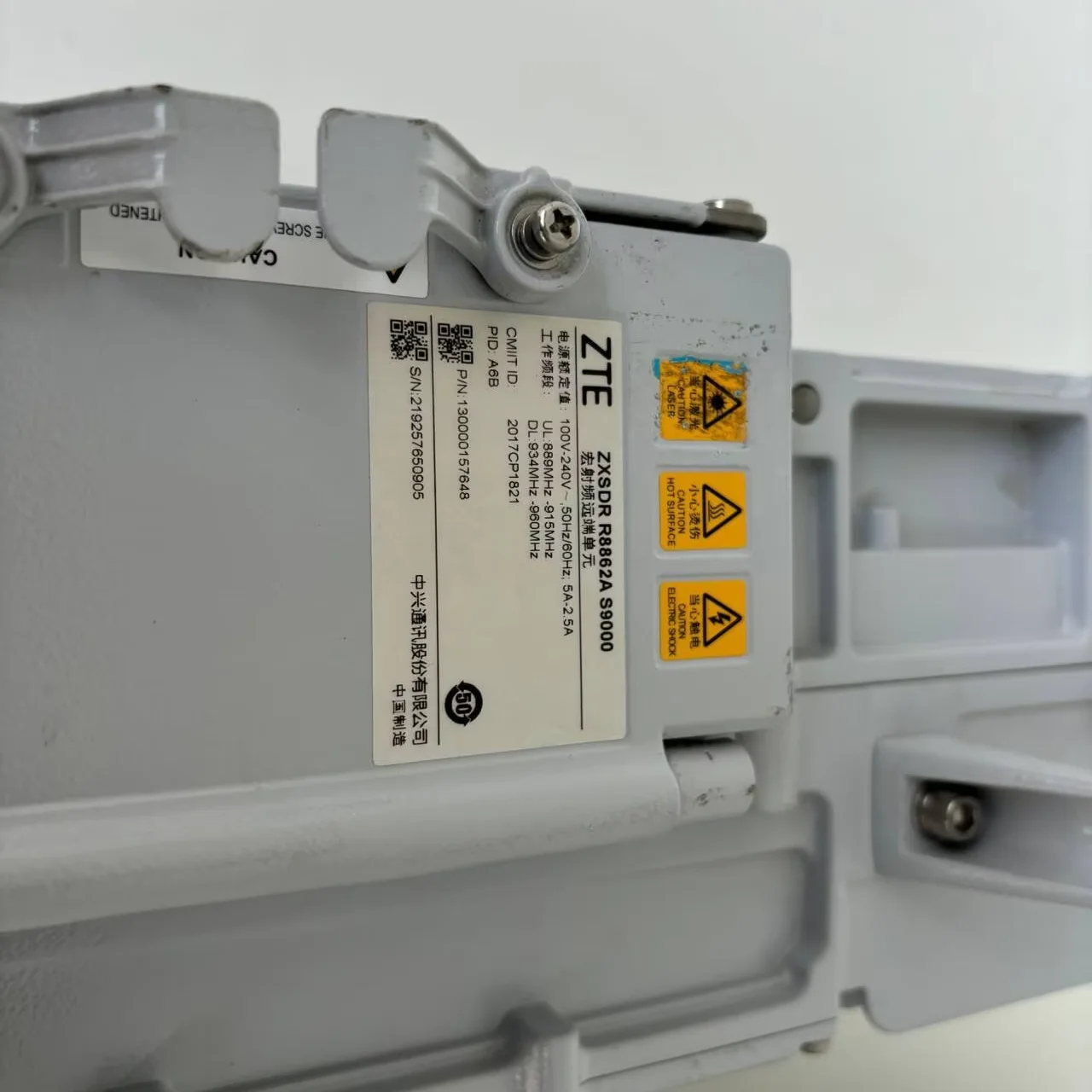 ZXSDR R8862A S9000 RRU GSM WCDMA LTE Macro Radio Remote Unit Base Station 1 Year Warranty 100% Wireless Infrastructure Equipment-boxintelecom