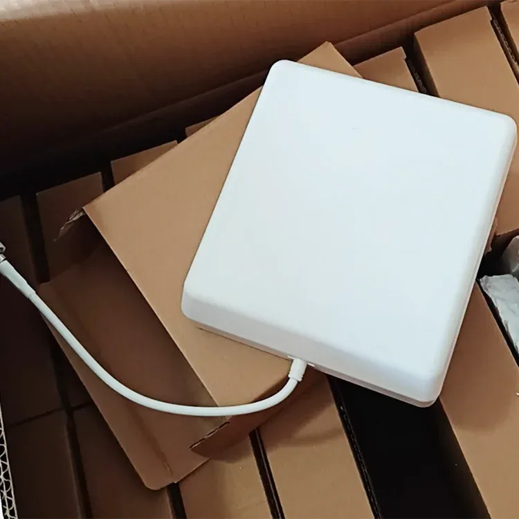 High Gain 8dBi 698-2700MHz Directional Panel Antenna Indoor Wall Mount Patch Antenna for 