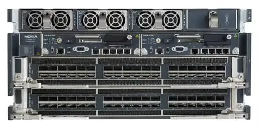 7750SR 7750SR-2S 5RU System capacity 19.2 Tb/s , 2x XMA-s 0