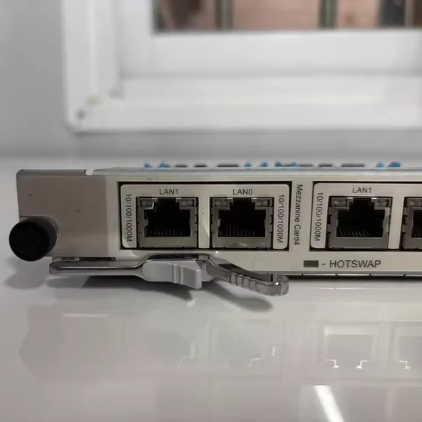 HW Core Center Network 03051746 USI1 SG2-USI0 Universal Service Interface T8280 OSTA2.0 AT