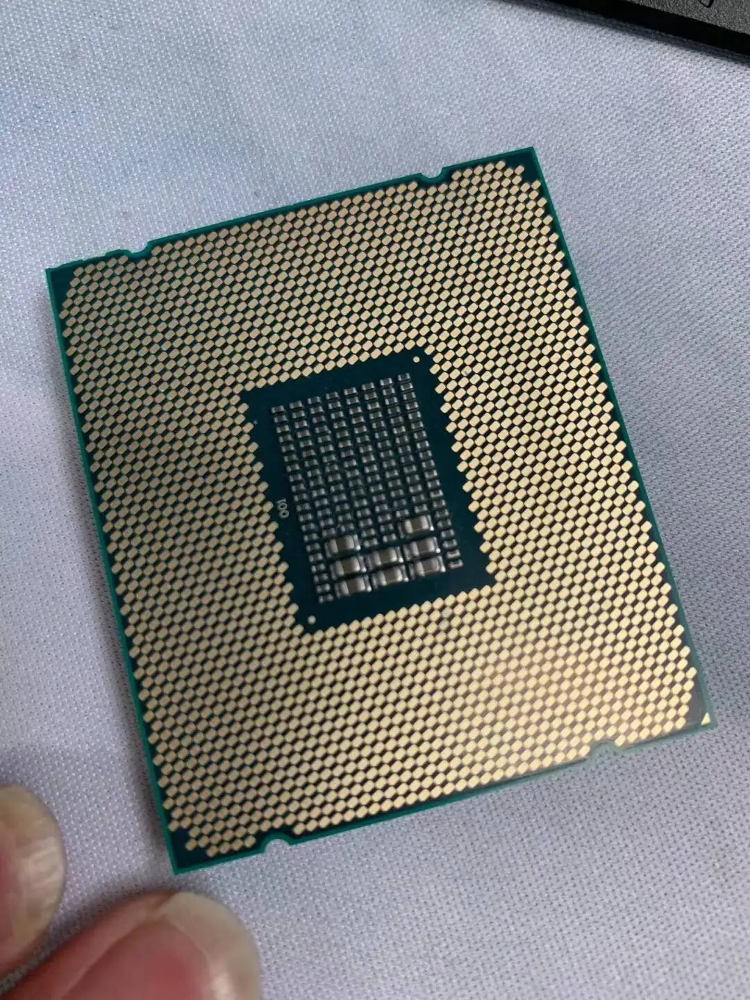Intel Original E5-2620V3 CPU Processor 2.4GHz 6C 12T 85W Use Server Xeon 2620 V3 5