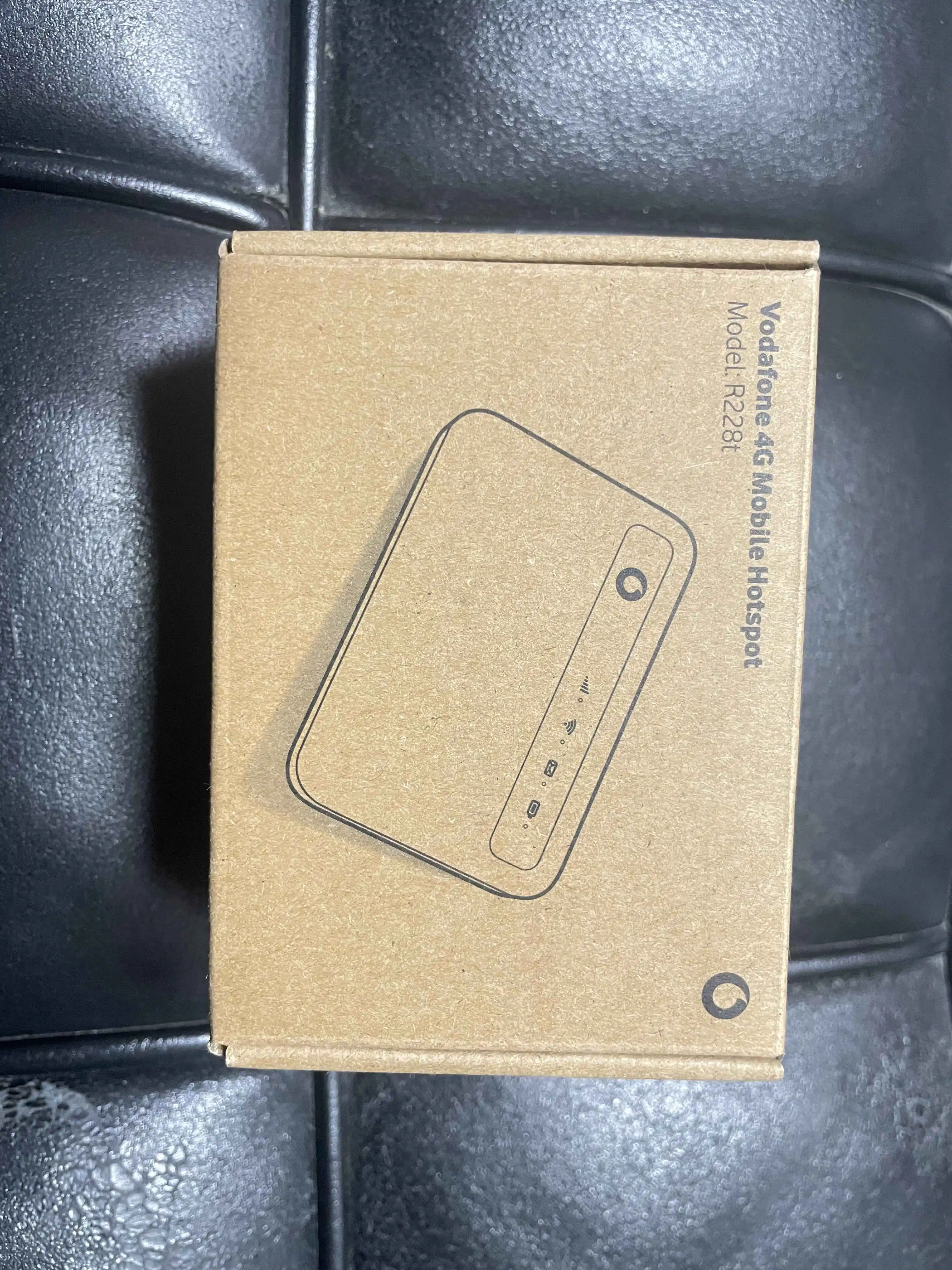 R228T Router150Mbps 4g LTE  WIFI SIM Card