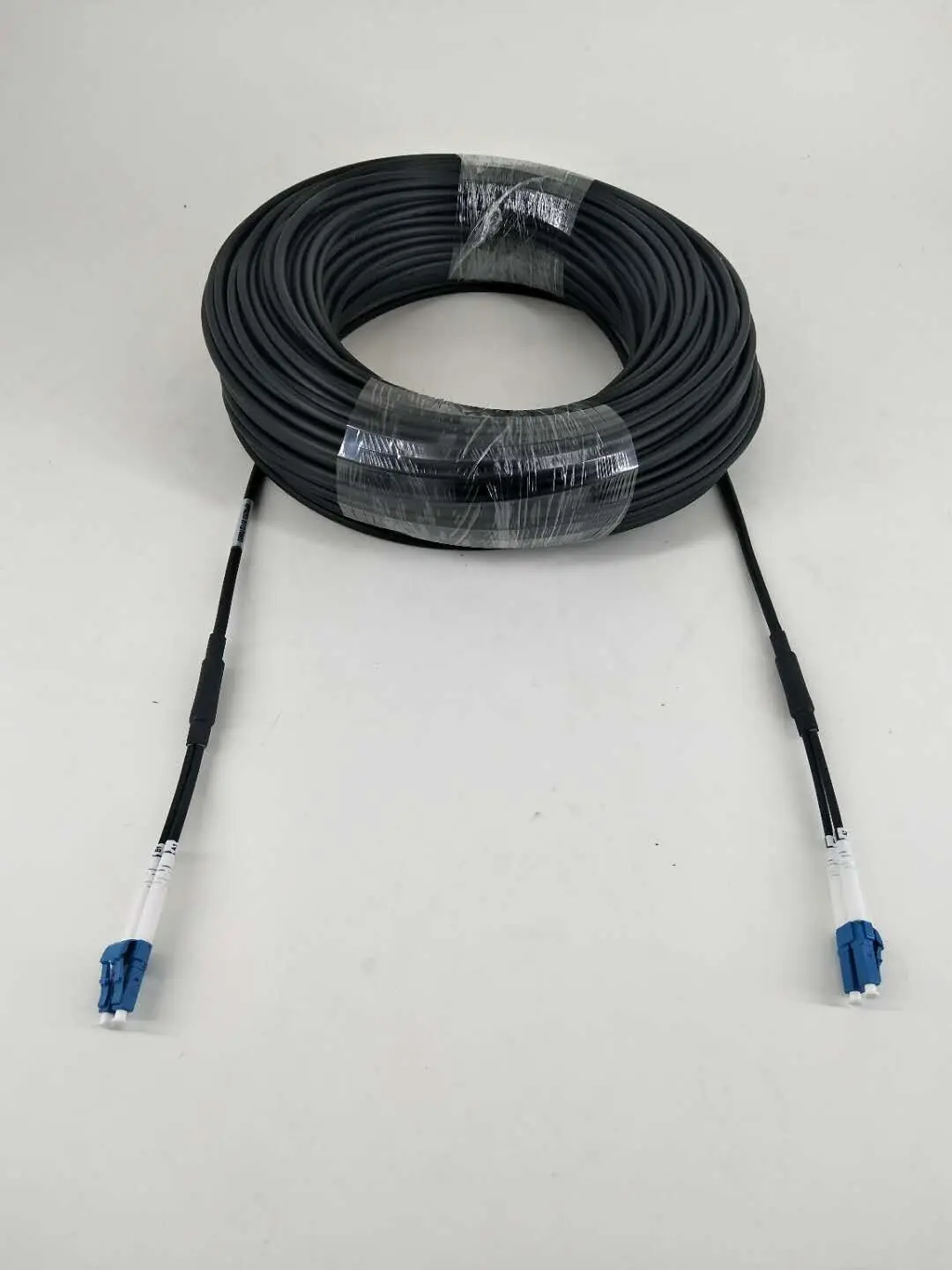 Hot Sell Armored Fiber Patch Cord  Outdoor Cable Assembly FTTA LCUPC-LCUPC  Patchcord  5.0