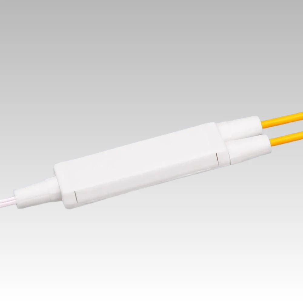FTTH Drop Cable Fiber Optic Splice Protection Box 1-3 Core Waterproof Joint Closure with 1 Year