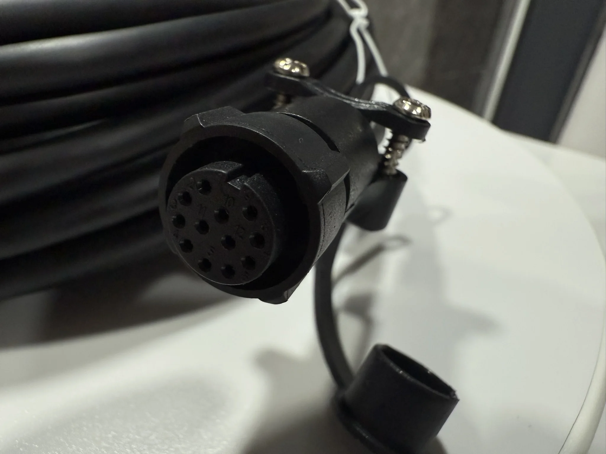FTSE 472510A BBU to GNSS/GPS Antenna Communication Data Connection Cable 30m FTSE-boxintelecom