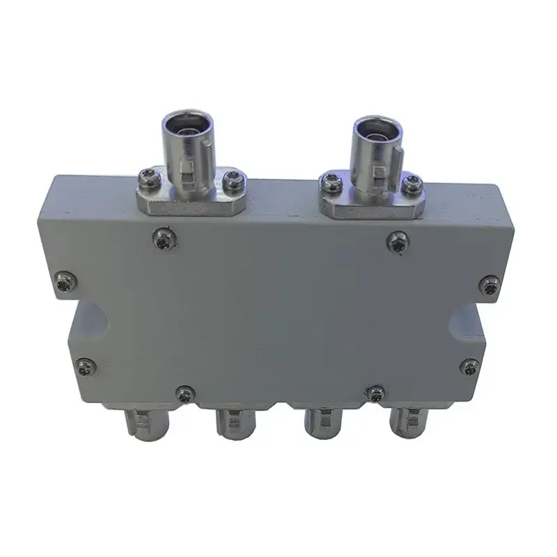 DC Supply Power Pass Splitter with Fittings 1700-2700MHz & 3300-3600MHz High Isolation ACTIVE Power Divider-boxintelecom