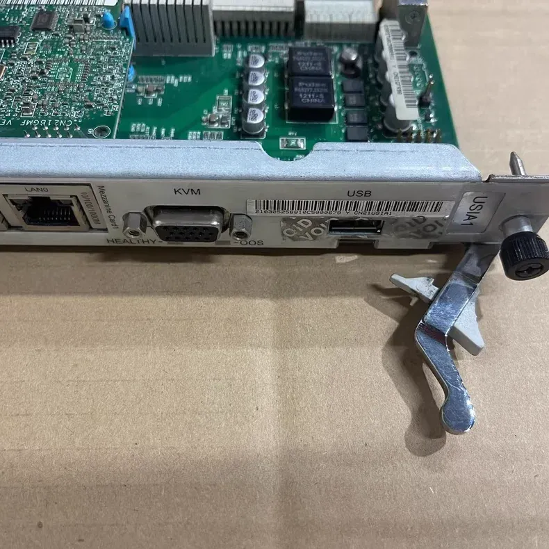HW Core Center Network 03052588 USIA1 CN21USIA1 Universal Service Interface T8280 OSTA2.0 