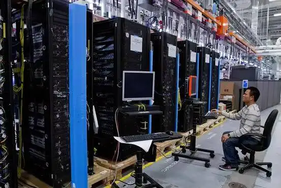High Quality Dell PowerEdge R640 Rack Network 2U Server 3