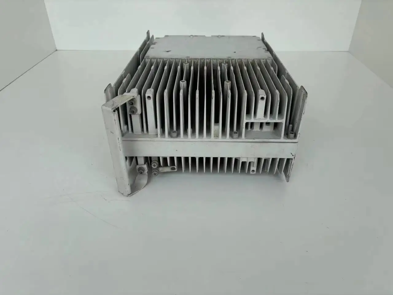 High Quality HW 2*80W 850Mhz Used Base Station RRU 3653-850 02311ENA WD5MAW365303 Wireless Infrastructure Equipment 1 Year 100%-boxintelecom