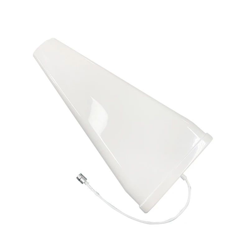 698-3800MHz Log-periodic Antenna with 4.3/10 Female SISO high gain for DAS 5G ip65