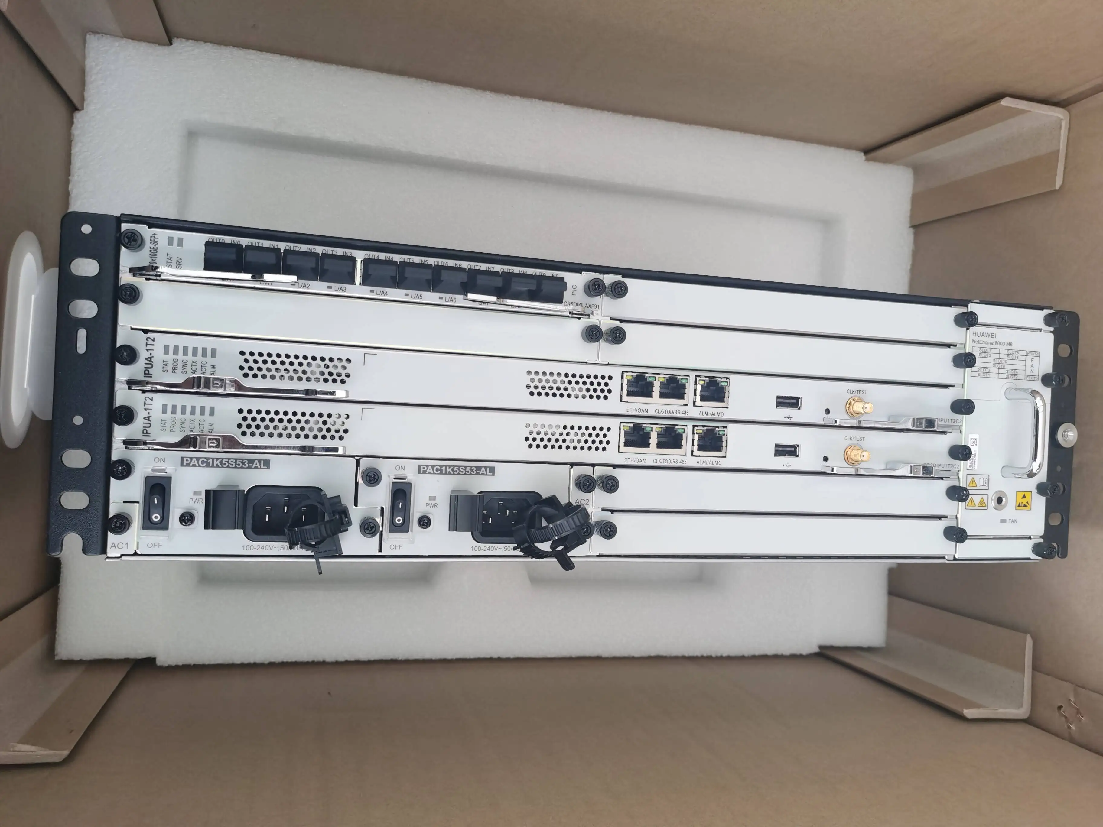 02353ABJ CR8B0BKPDCC1 Enterprise router NE8000 M14 Integrated Chassis Assembly with dual DC power supply and fan 0