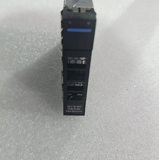 4.8TB U.2 Solid State Drive 02CL187/03GH469 Optional NVMe PCIe 4.0 High Speed Enterprise S
