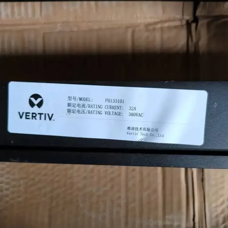 Network Intelligent Basic Rack Mount Three Phase Distribution Unit AC 32A 3P High Power In