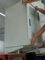 Outdoor and Indoor Network Cabinet Wall Mounted Telecom Enclosure with Waterproof Protecti